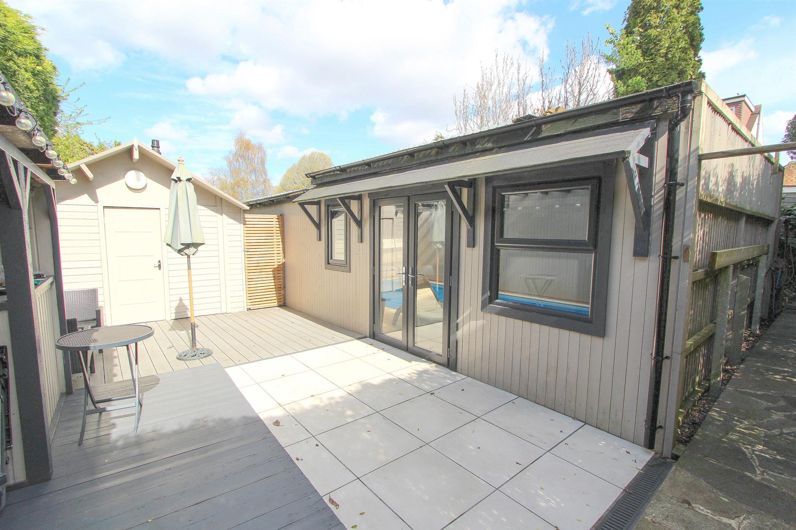 Sandy Lane South, Wallington